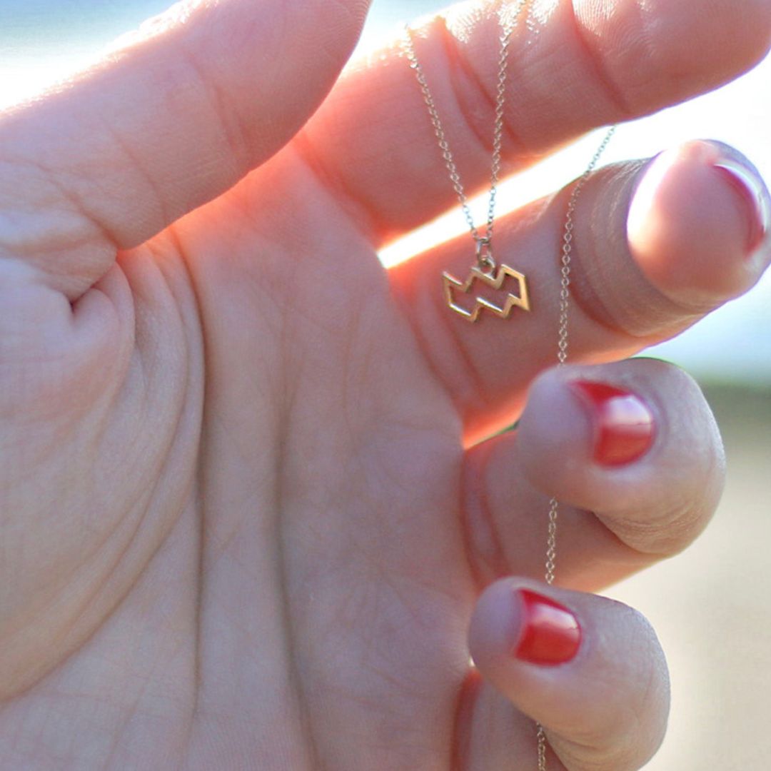 Aquarius Sign Zodiac Necklace in 14k Gold - Mazi New York-jewelry