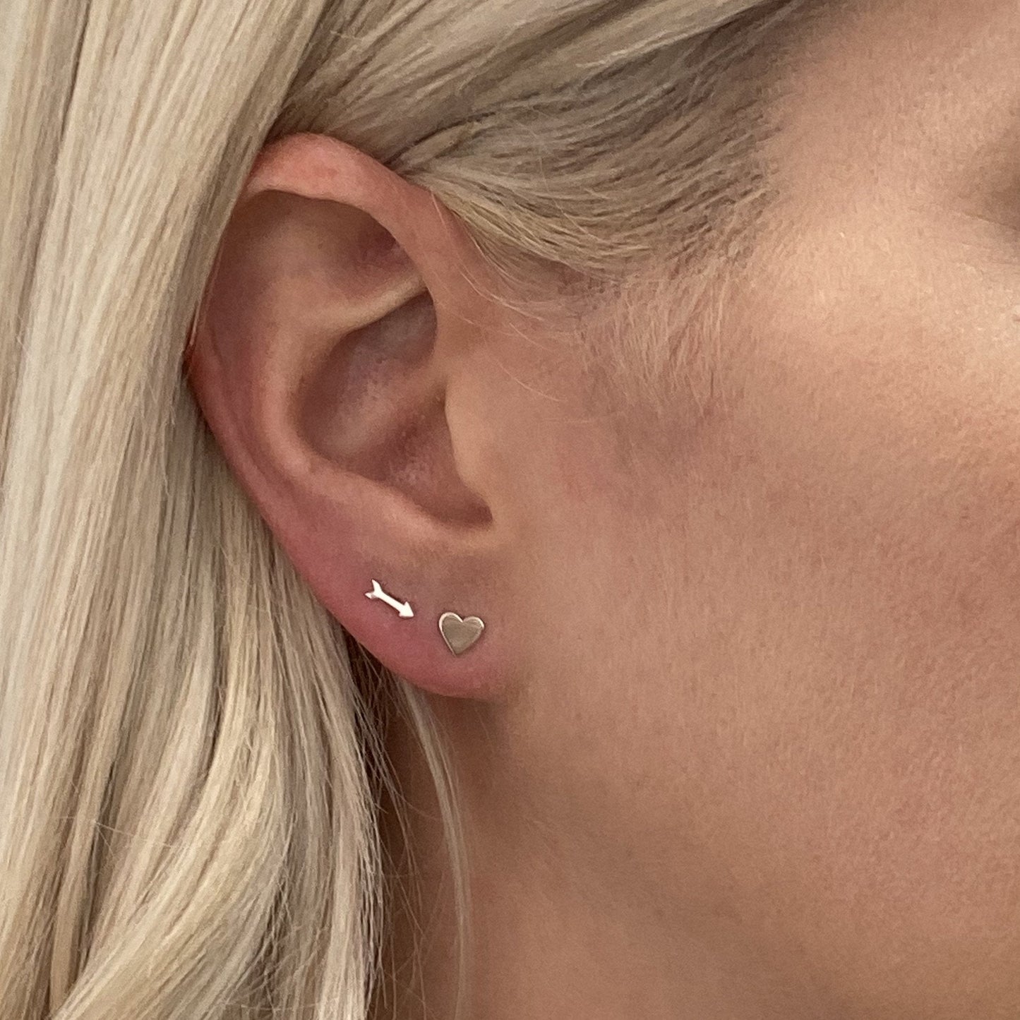 Arrow Earrings in Sterling Silver - Mazi New York-jewelry