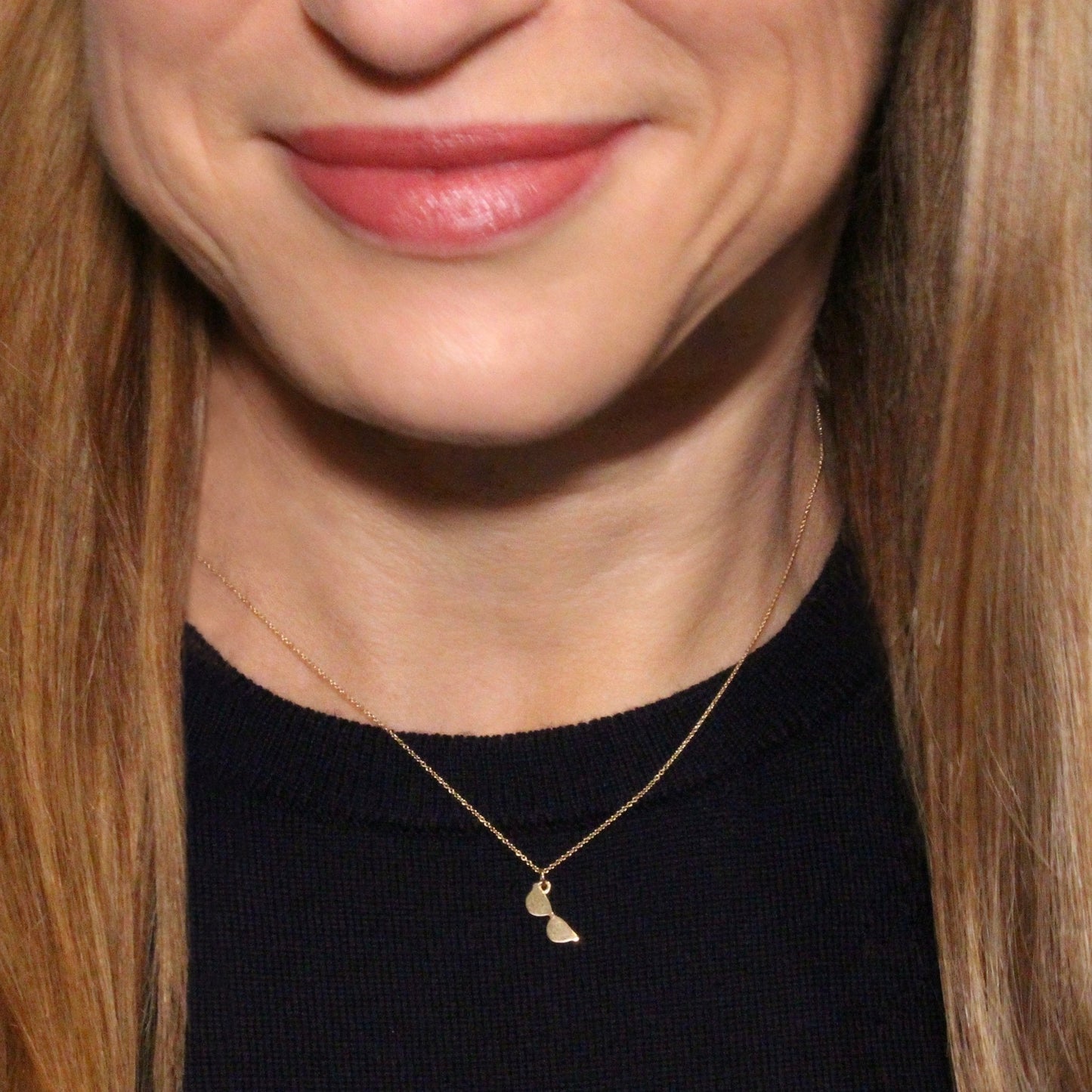 Icon Sunglasses Necklace in 14k Gold - Mazi New York-jewelry