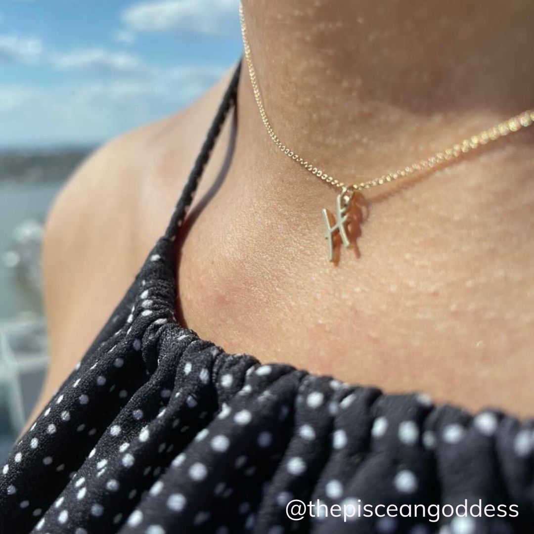 Pisces Sign Zodiac Necklace in 14k Gold - Mazi New York-jewelry