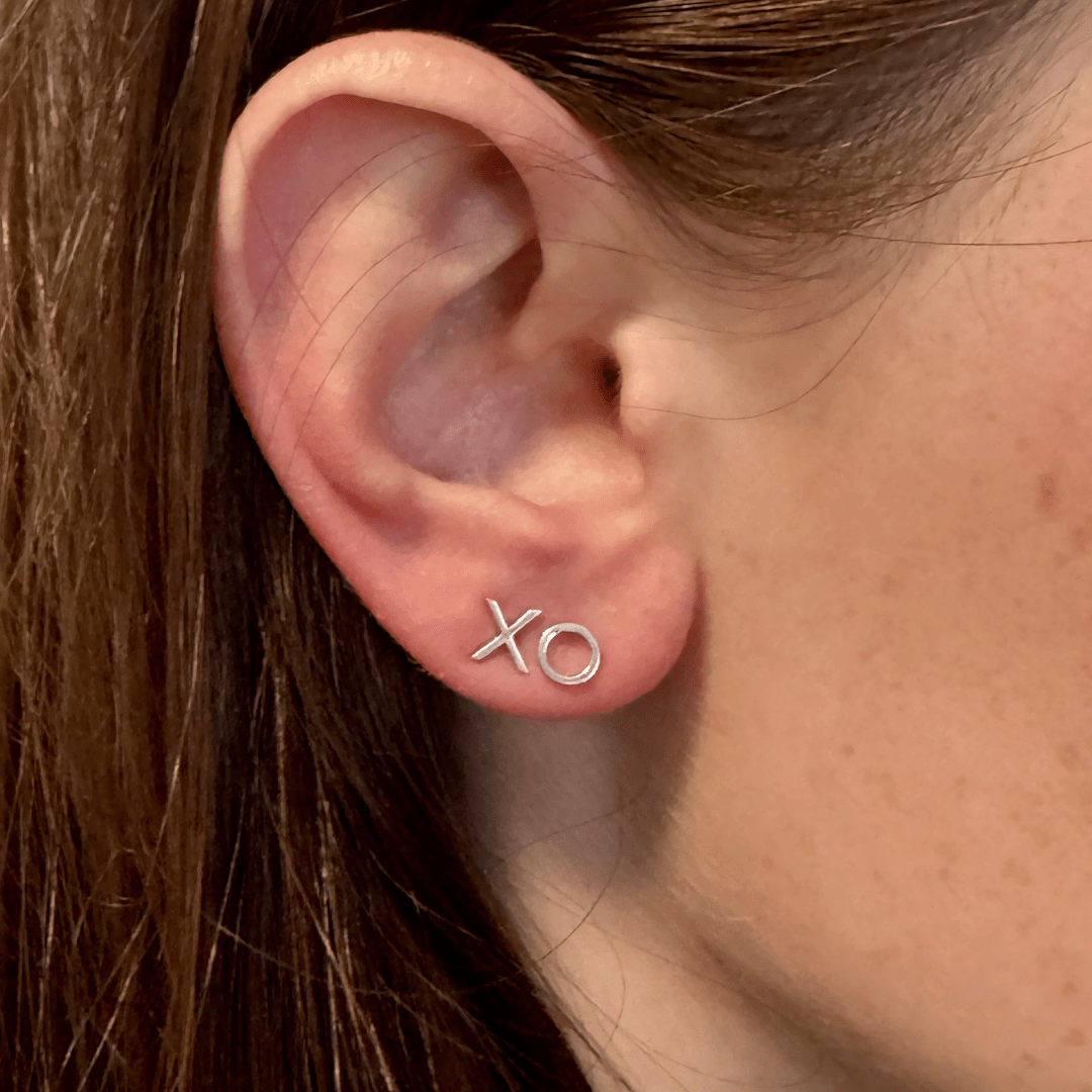 XO Earrings in Sterling Silver - Mazi New York - jewelry