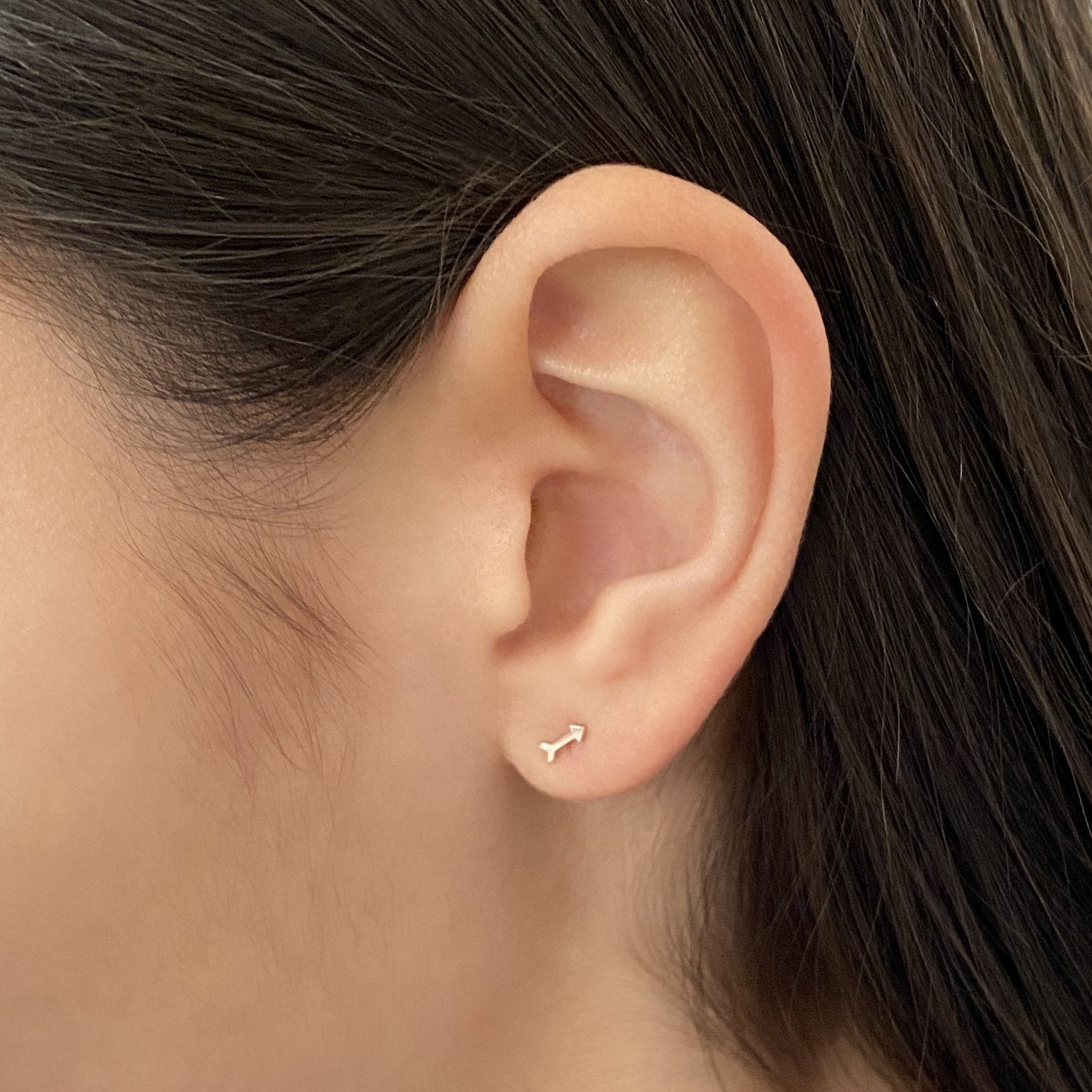 Arrow Earrings in Sterling Silver - Mazi New York-jewelry