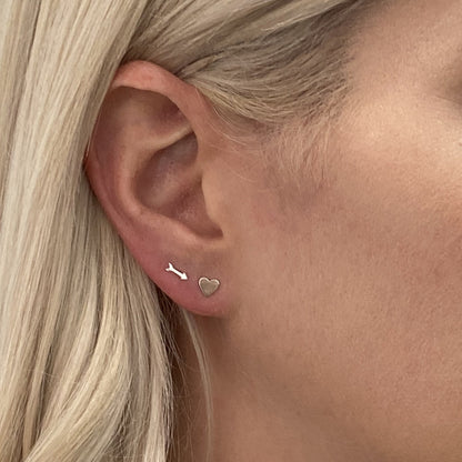 Arrow Earrings in Sterling Silver - Mazi New York-jewelry