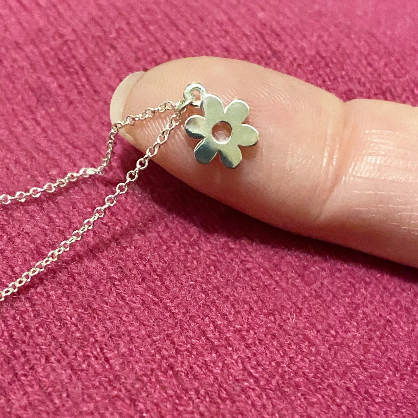 Flower Necklace in Sterling Silver - Mazi New York-jewelry